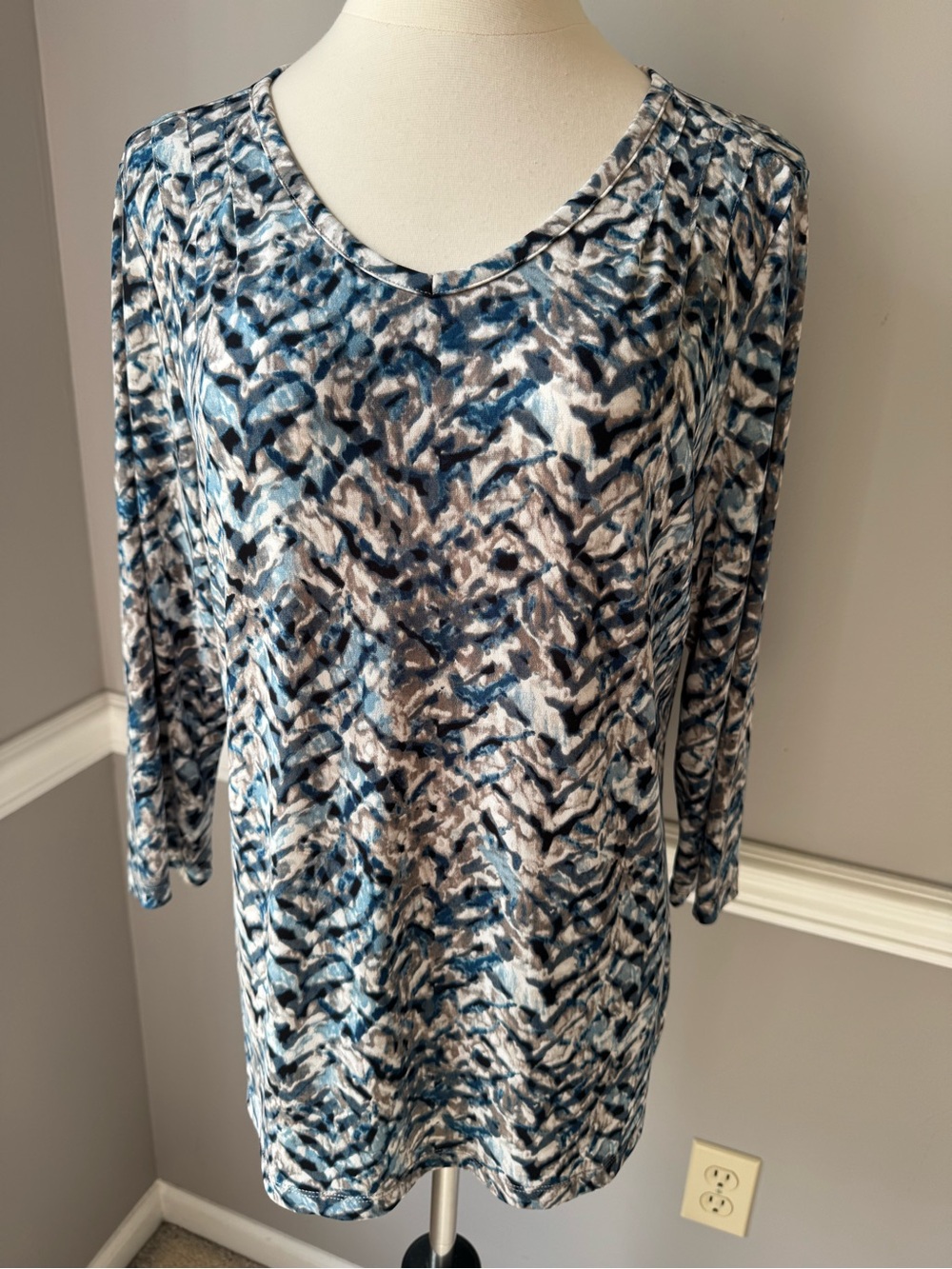 Chico's Blue and Gray Abstract Print Long-Sleeve Blouse